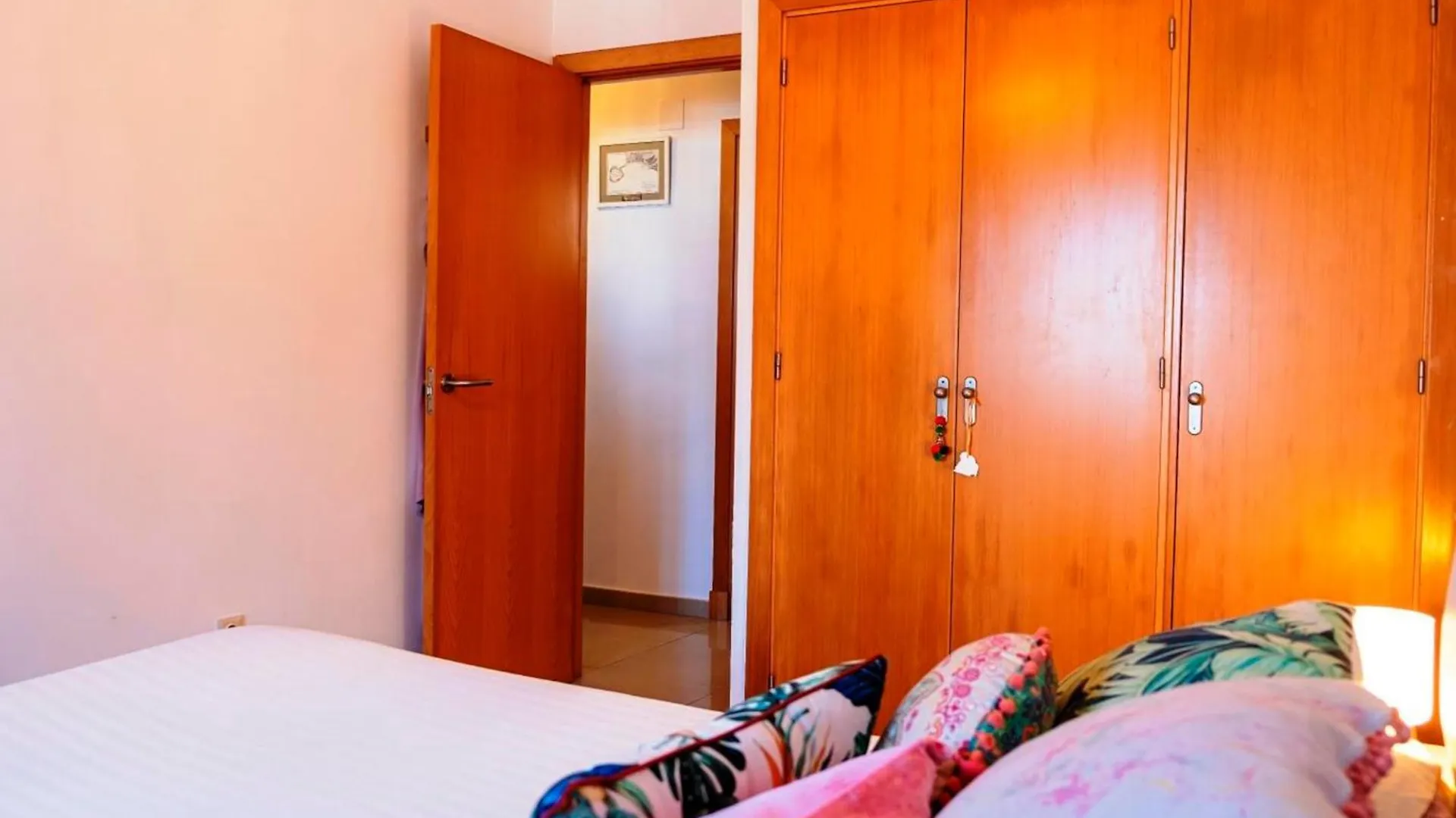 Magnifico Apartamento Frente Al Mar En Cadiz Con Plaza De Garaje Incluida 0*,