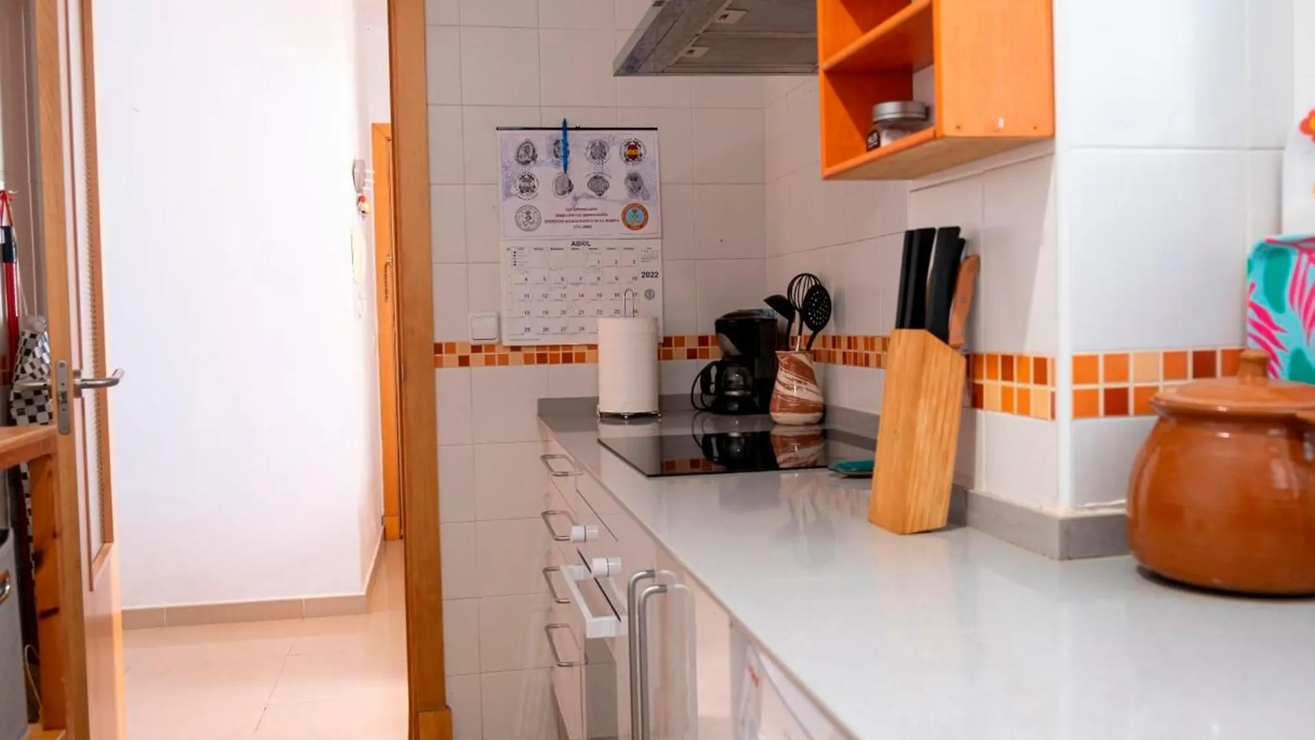 Magnifico Apartamento Frente Al Mar En Cadiz Con Plaza De Garaje Incluida